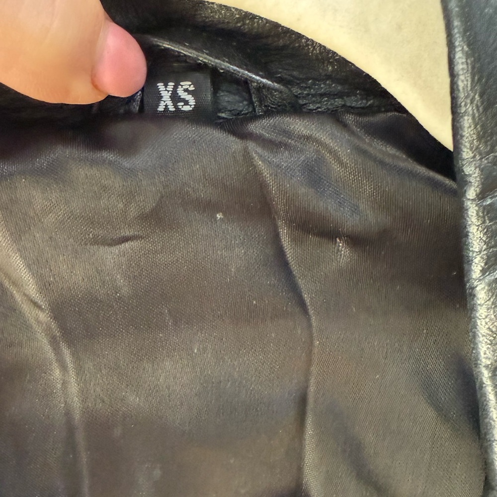 Classic Black Leather Trench Coat XS - Picture 4 of 13